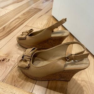 Chinese Laundry Brand Womens Wedge Sandals, Size 7.5